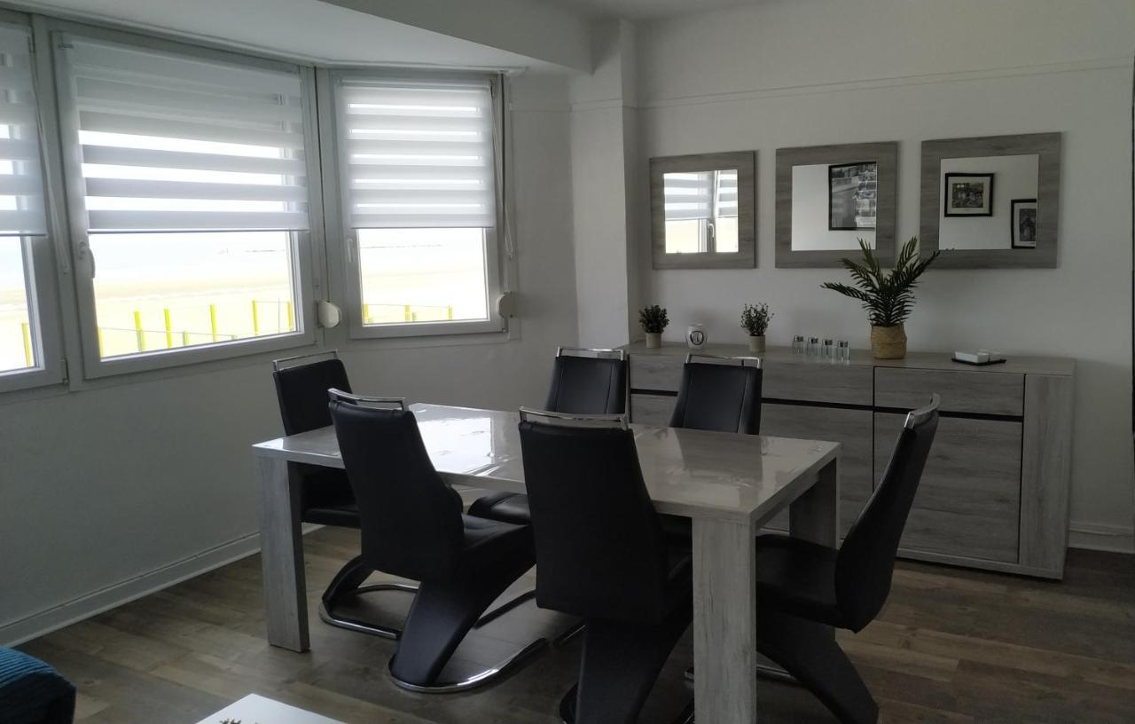 Magnifique Vue Mer Pour Ce T2 Totalement Renove Classe Meuble De Tourisme 3 Etoiles Duinkerke Buitenkant foto